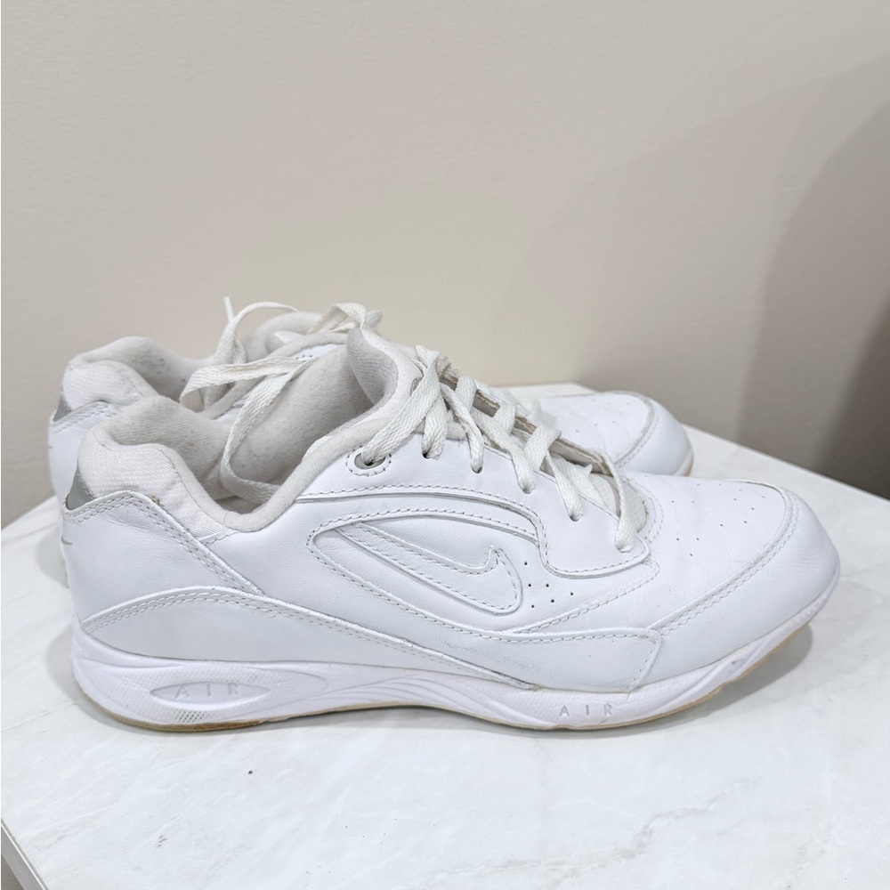 🔥Nike Women's White Sneakers🔥